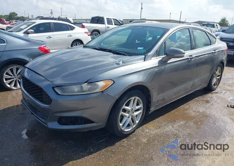 2013 Ford Fusion Se z USA, uszkodzony, nr VIN 3FA6P0H74DR204173